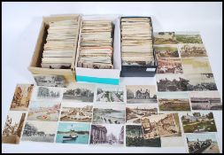Vintage UK view / topographical postcards. All standard size and mostly " Golden Age ". Approx 2000.
