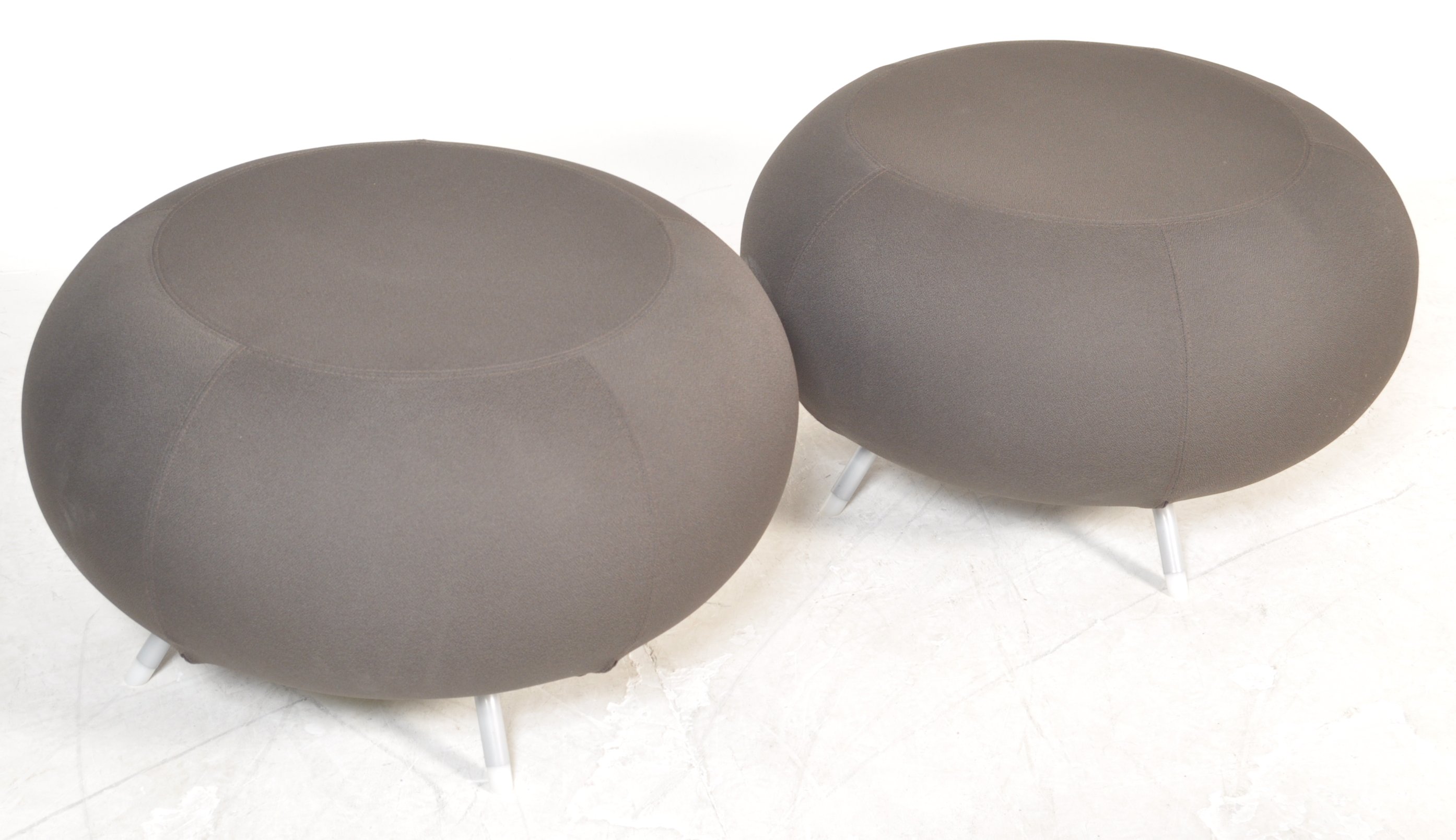 ALLEMUIR A620 MOULDED FOAM PEBBLE CHAIR / STOOL - Image 2 of 5