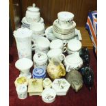 Twenty-one pieces of Wedgwood rose-decorated teaware, other teaware and ceramics.