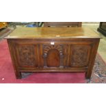 A 20th century oak coffer/blanket chest, 114cm wide.