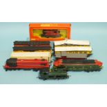Triang Hornby, OO gauge, R355R 0-4-0 industrial locomotive, Polly, boxed and a quantity of rolling