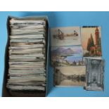 A large quantity of loose foreign topographical and art postcards, approx 700.