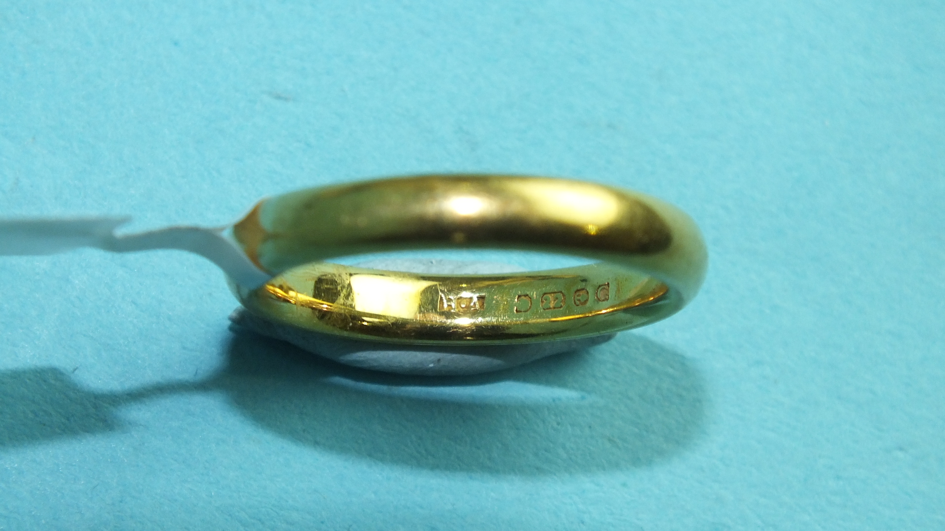 A 22ct gold wedding band, size N, 6g. - Image 2 of 2