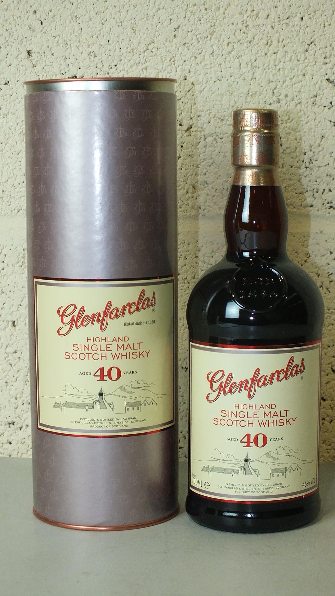 Glenfarclas 40 Years Single Malt Whisky, 70cl, 46% vol, one bottle in tube,(1).