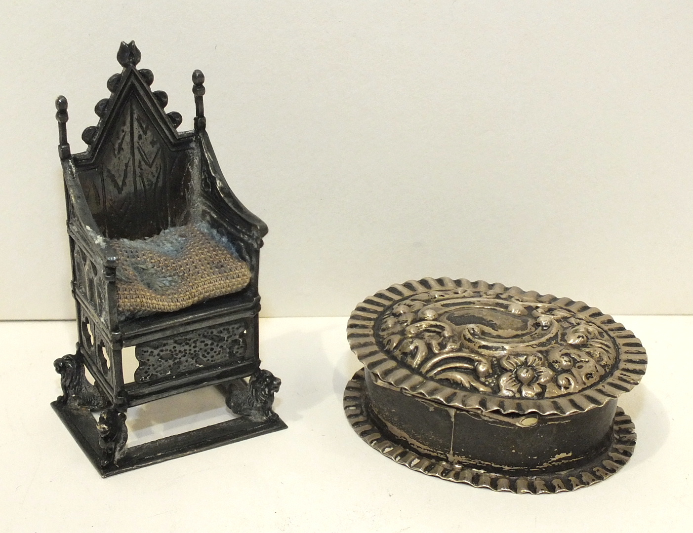 An Edwardian miniature silver model of the Edward II Coronation Throne, maker AL Ltd, 5.7cm high,