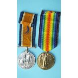 A WWI pair awarded to 171073 Dvr R H Chapman RA: British War and Victory Medals.