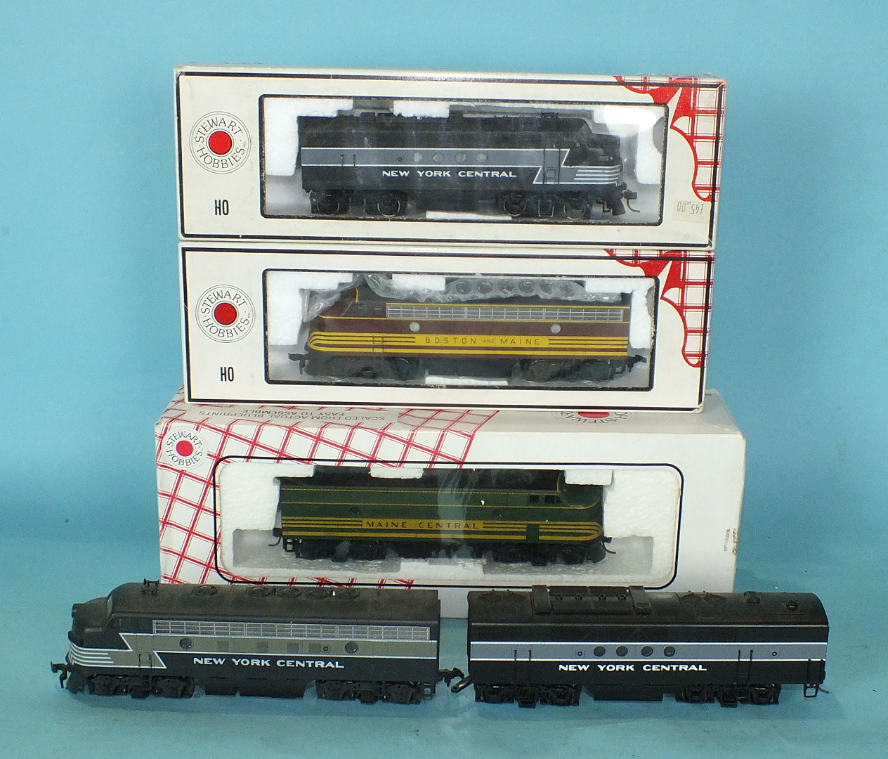 Stewart Hobbies HO gauge American diesel locomotives, Maine Central 5312 A/B Set, Boston & Maine