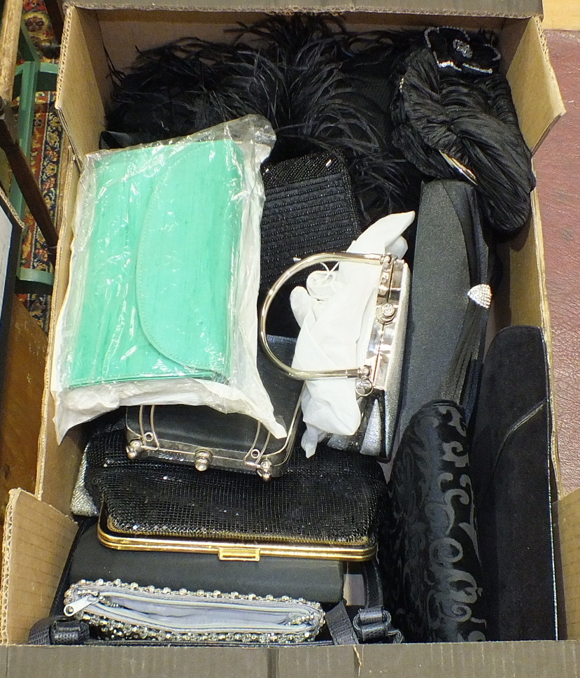 A quantity of evening bags, handbags, etc. - Image 2 of 2
