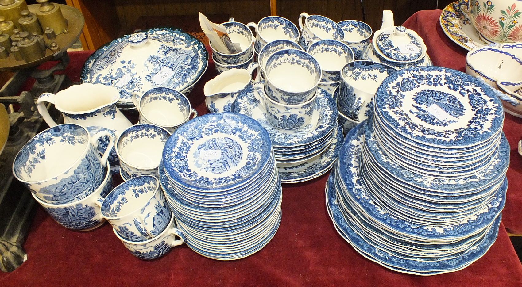 Ninety-two pieces of Royal Worcester Palissy "Avon Scenes" blue and white decorated tea and