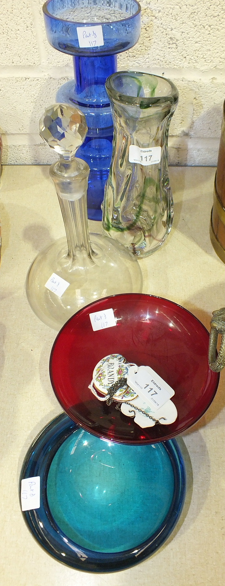 Three Crown Staffordshire ceramic wine labels, an art glass pinched vase and other glassware.