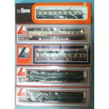 Lima, HO gauge, 205137 and 205139 BR Class 117 DMU, boxed and three boxed coaches, various liveries,