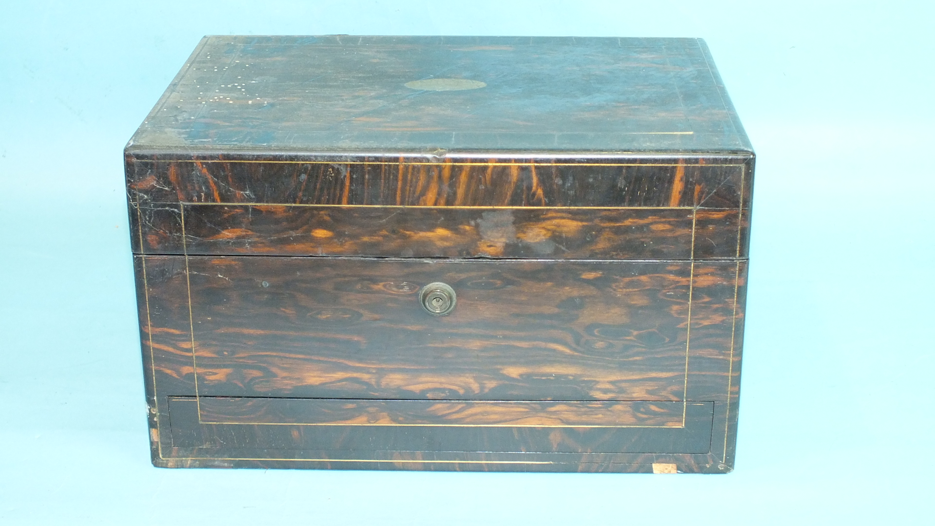 A Victorian ladies coromandel wood dressing case with plate-mounted bottles and concealed - Image 4 of 4