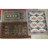 A mid-to-late-20th century Oriental rug with geometric hooked medallion design, on a cream ground