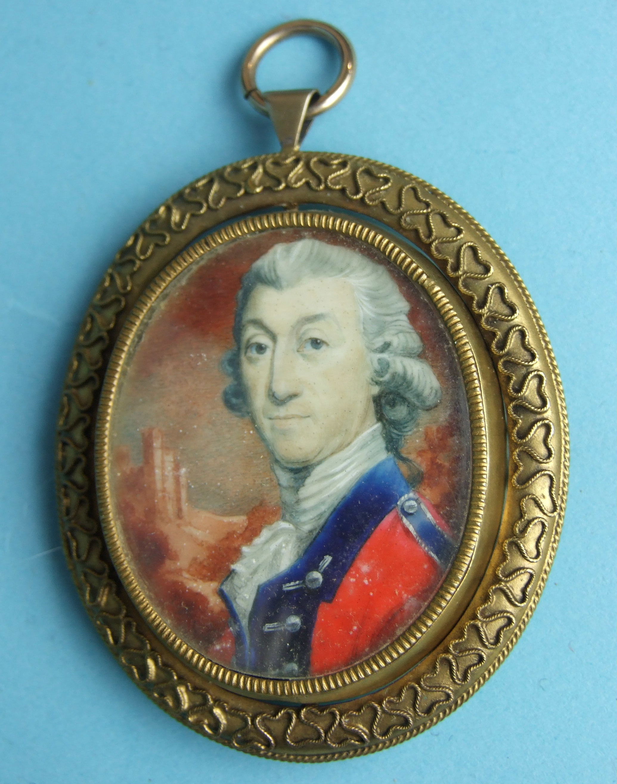 18th/19th century English School, a miniature portrait of an Infantry Officer in uniform, with