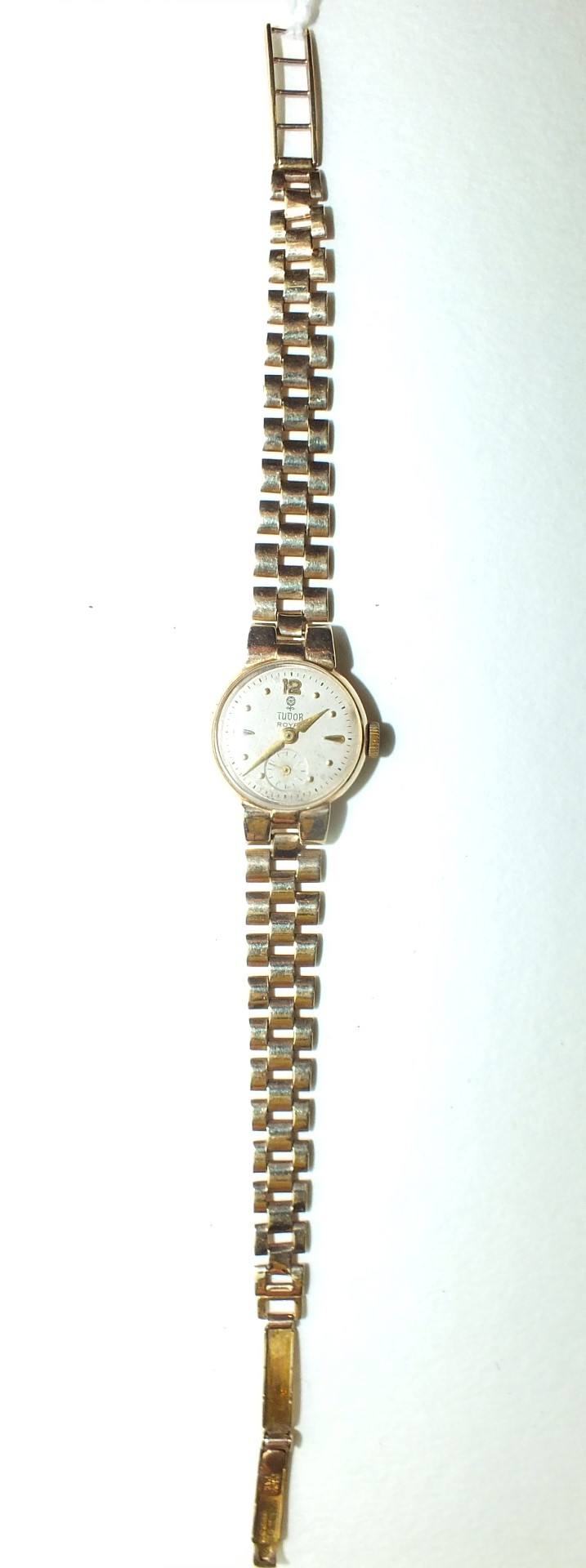 Tudor Royal, a ladies 9ct gold wrist watch, the circular dial with '12', dart and dot markers and - Image 2 of 3