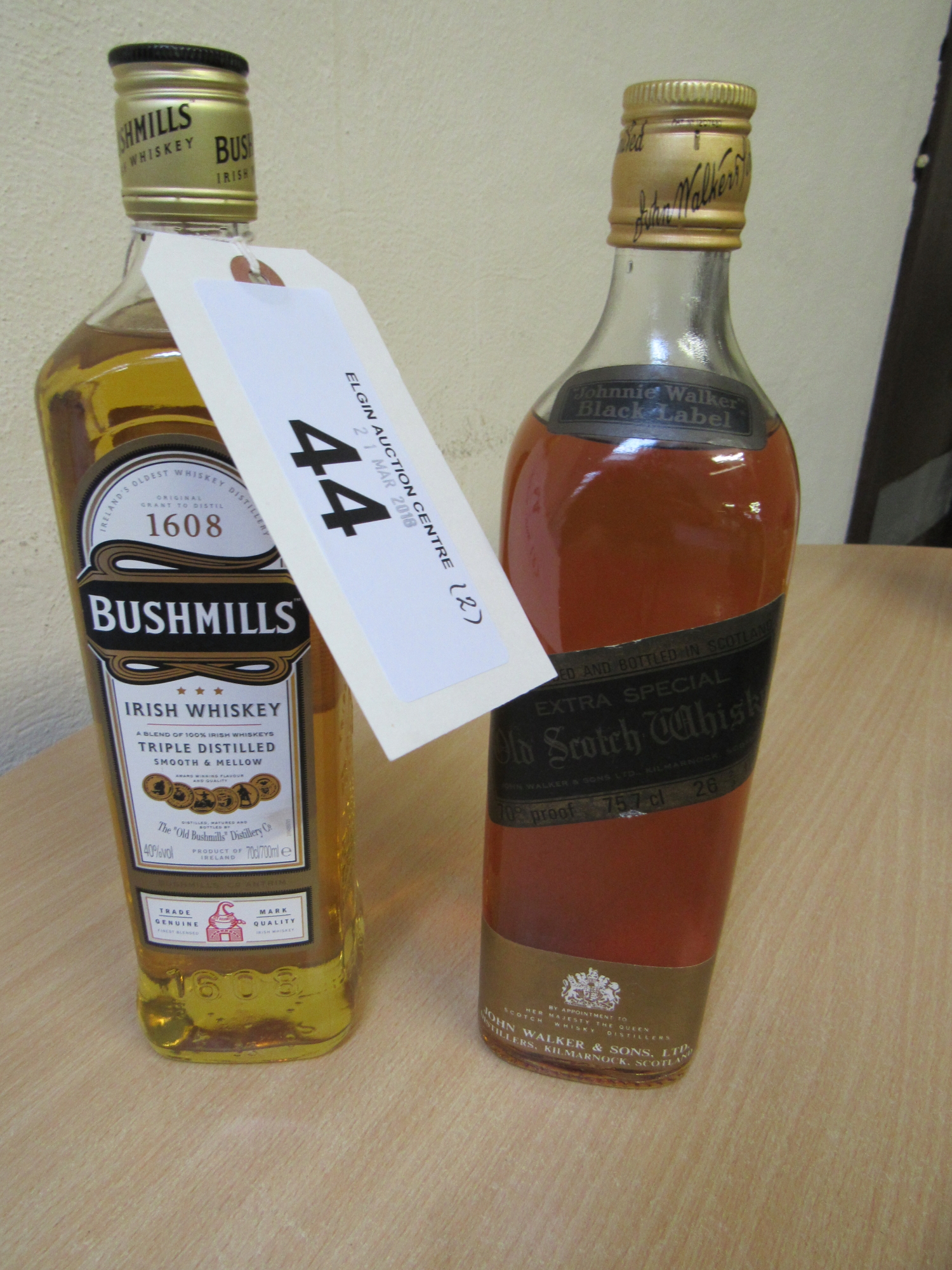 75.7 CL J WALKER BLACK LABEL 70 PROOF & 70CL BUSHMILLS 40% VOL