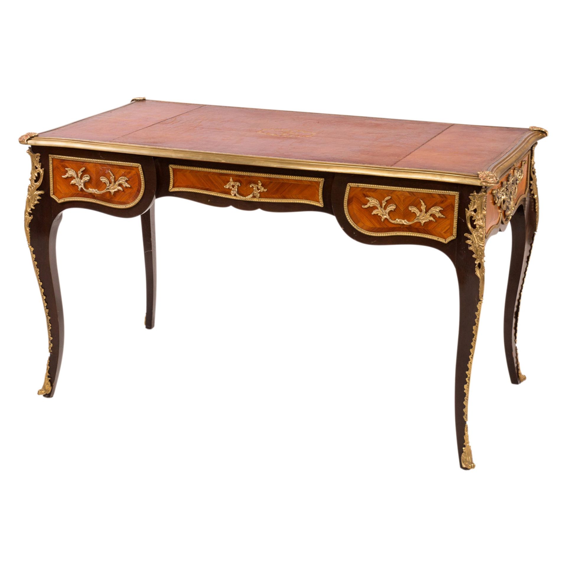 ELEGANTES LOUIS XV-BUREAU PLAT Modifizierte Stilform des 20. Jh., Platte leicht randgeschweift,