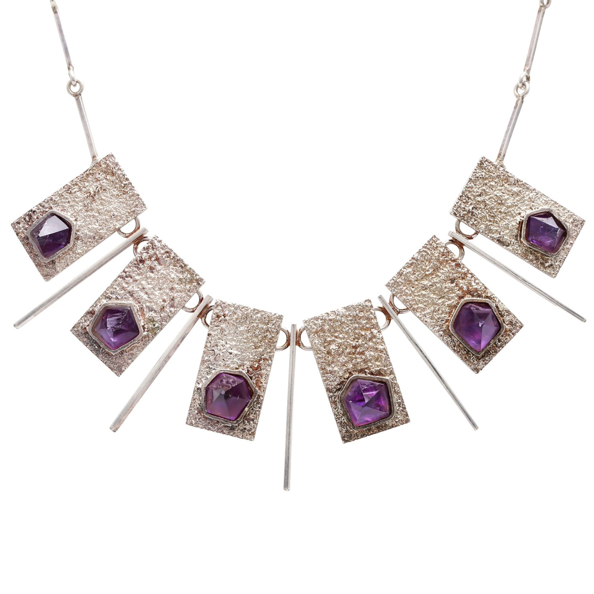 Designercollier besetzt mit Amethystkristallspitzen, tlw. bestoßen, L: ca. 41 cm, Silber, - Image 2 of 4