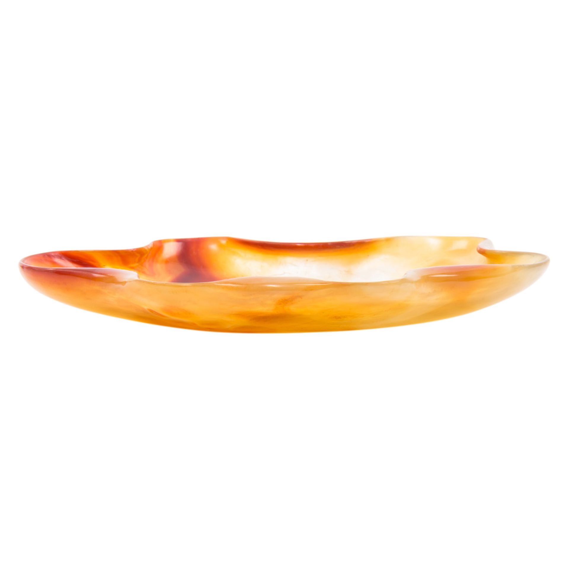 Schale aus Achat. CHINA, 20. Jh. bernsteinfarbene Maserung, ovale Form mit wellenförmig eingezogenem - Bild 3 aus 4