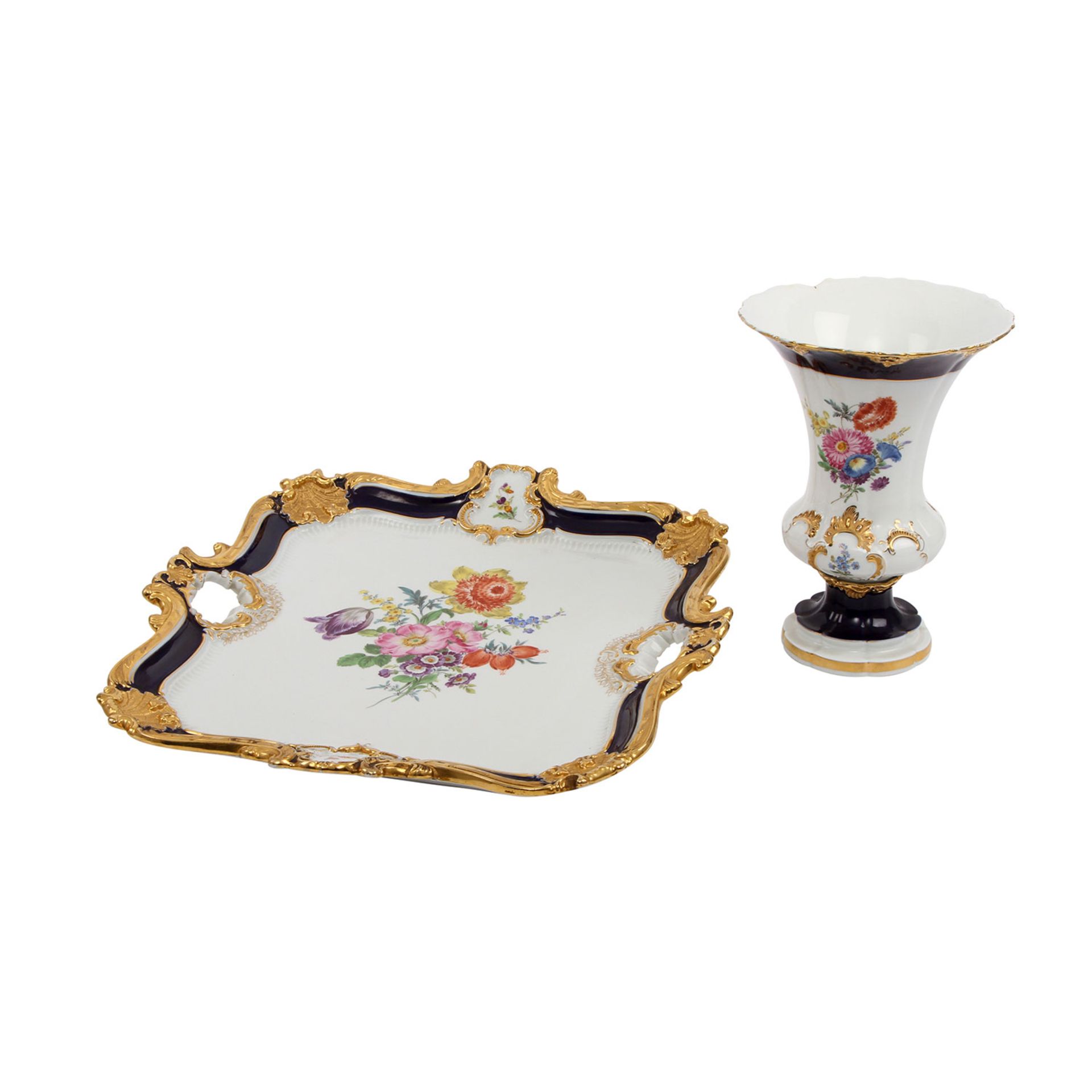 MEISSEN B-Form Prunktablett und Vase, 20. Jh., 1. Wahl. Entwurf von Ernst August Leuteritz,