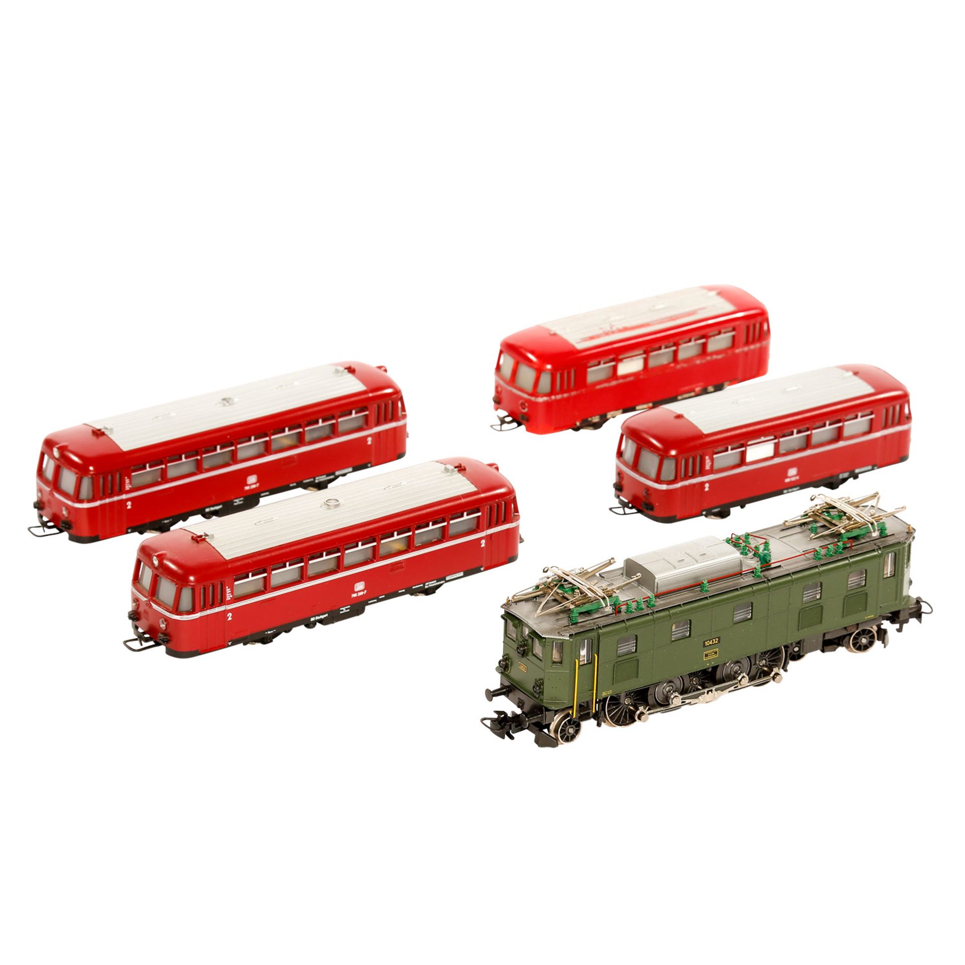 MÄRKLIN E-Lok 3167 und zweimal Schienenbus mit Beiwagen 3016/4018, Spur H0, Kunststoff, 3167: