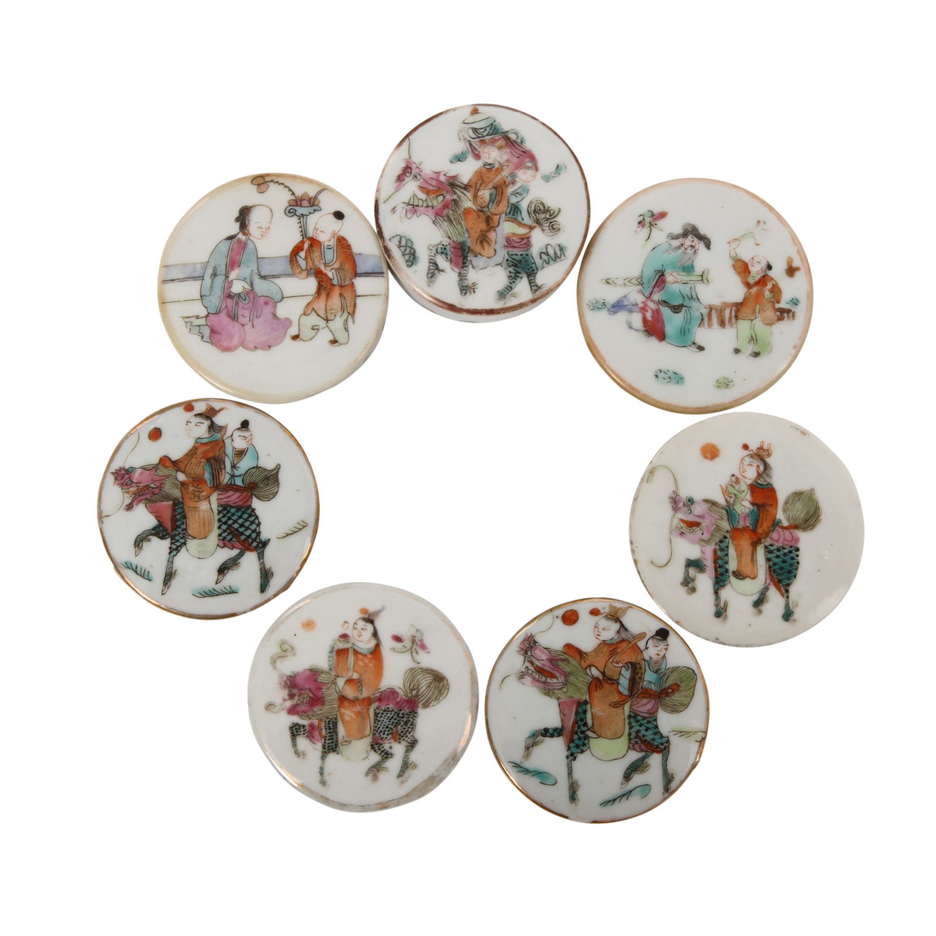 Konvolut Porzellan: 9tlg., CHINA, um 1900 2 Teekannen und 7 Koppchen mit Deckel, jeweils mit weisser - Bild 2 aus 6