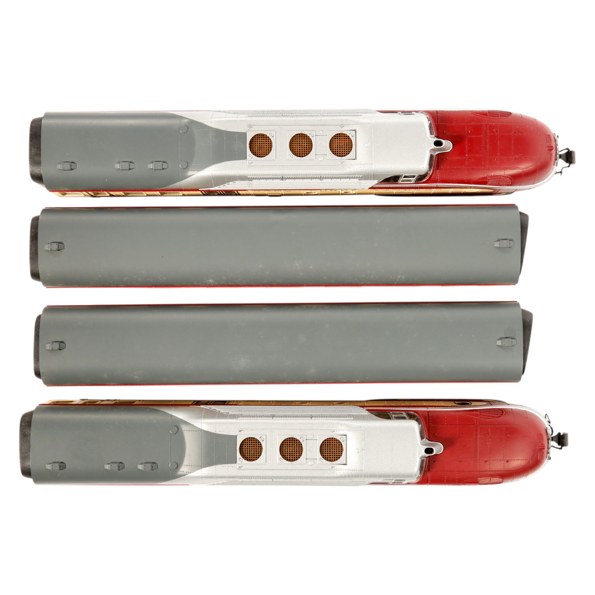 ROCO TEE-Dieseltriebzug 14183A, Spur H0, Kunststoff-Gehäuse, beige/rot, 4-teilig, bestehend aus 2 - Bild 4 aus 5
