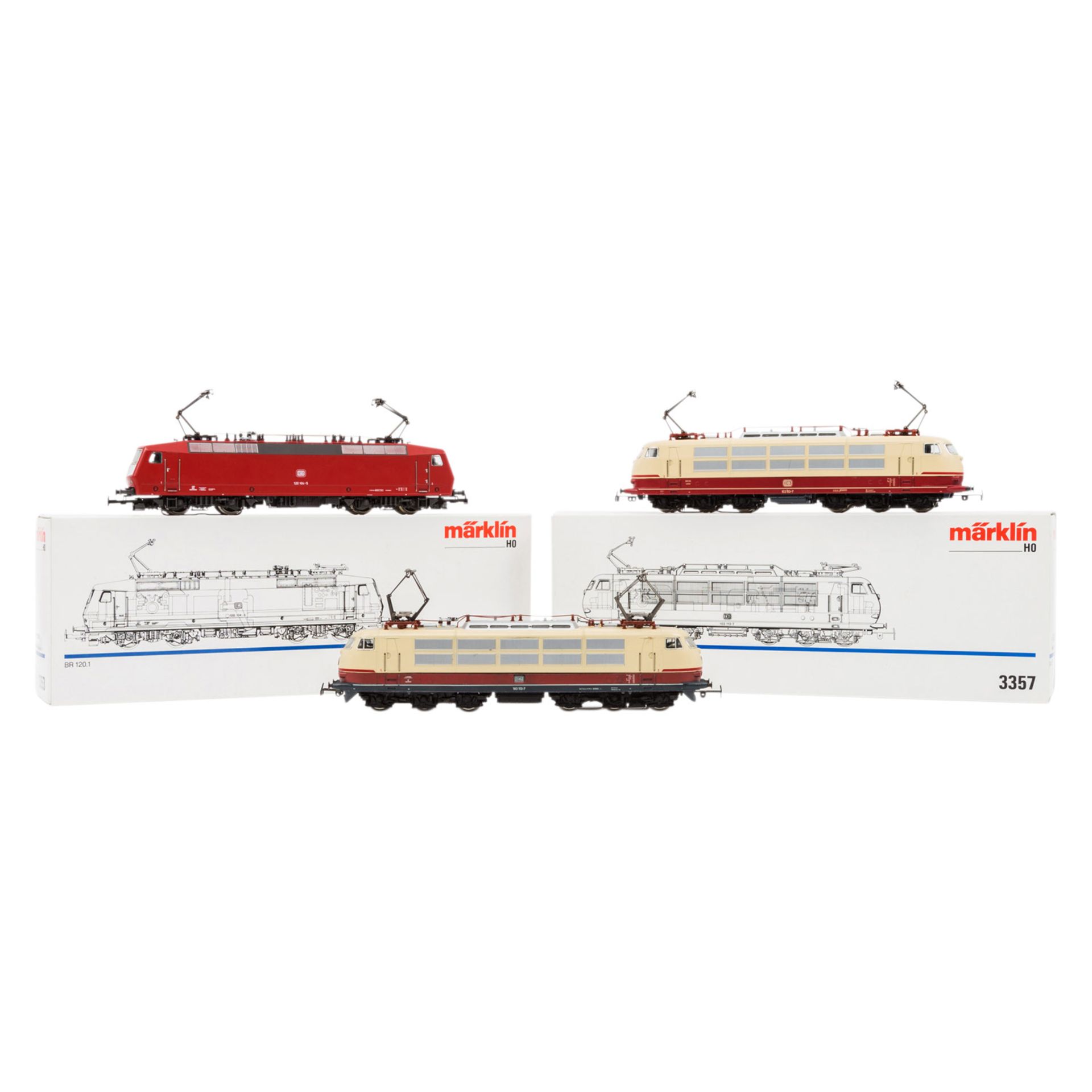 MÄRKLIN drei E-Loks 3054/3353/3357, Spur H0, Kunststoff-Gehäuse, bestehend aus 3054: beige/rot, BR