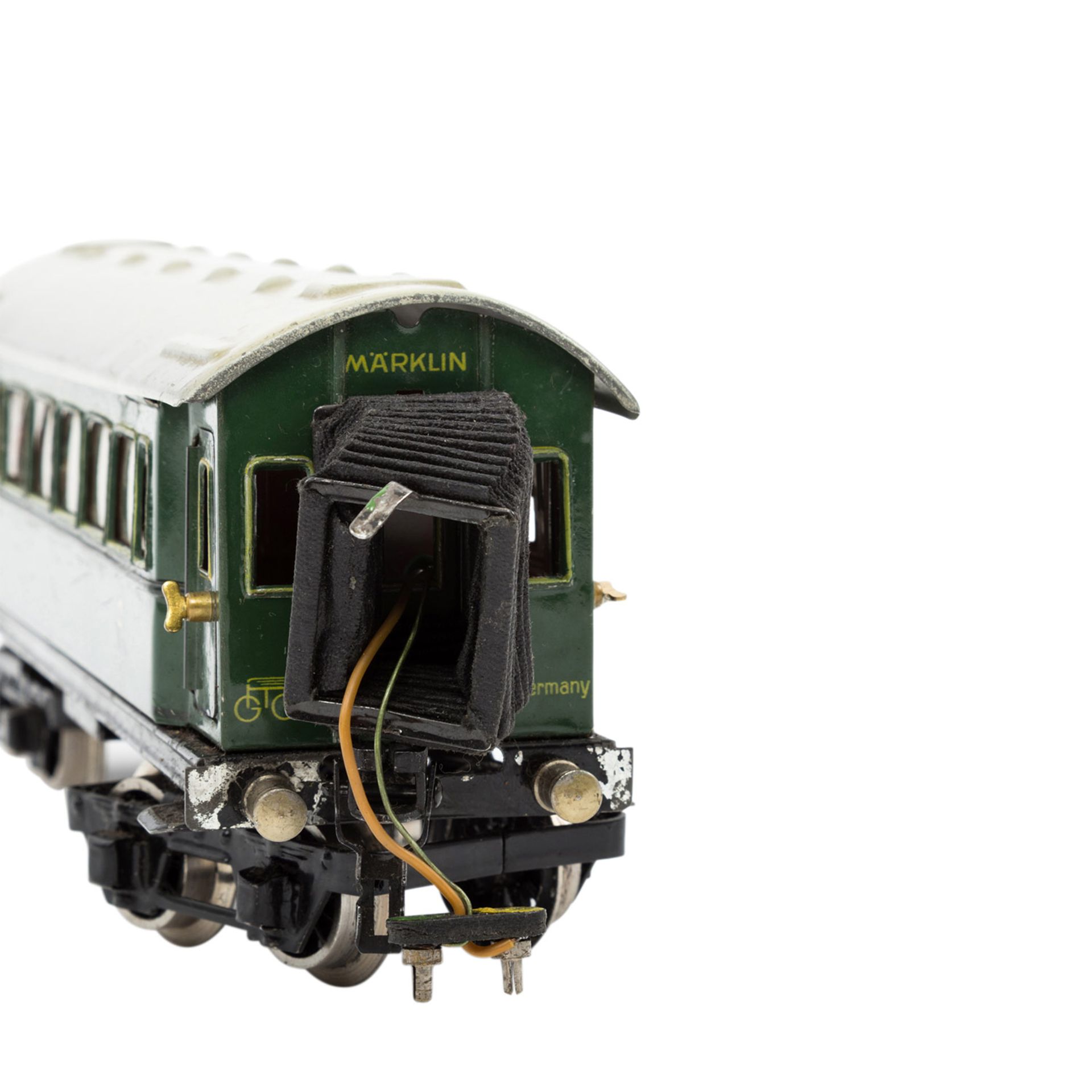 MÄRKLIN Personenwagen 1751 G, Spur 0, 1934-1952, Blech, grün, lithogr., bez. u. gemarkt, 4-achsig, - Bild 4 aus 4