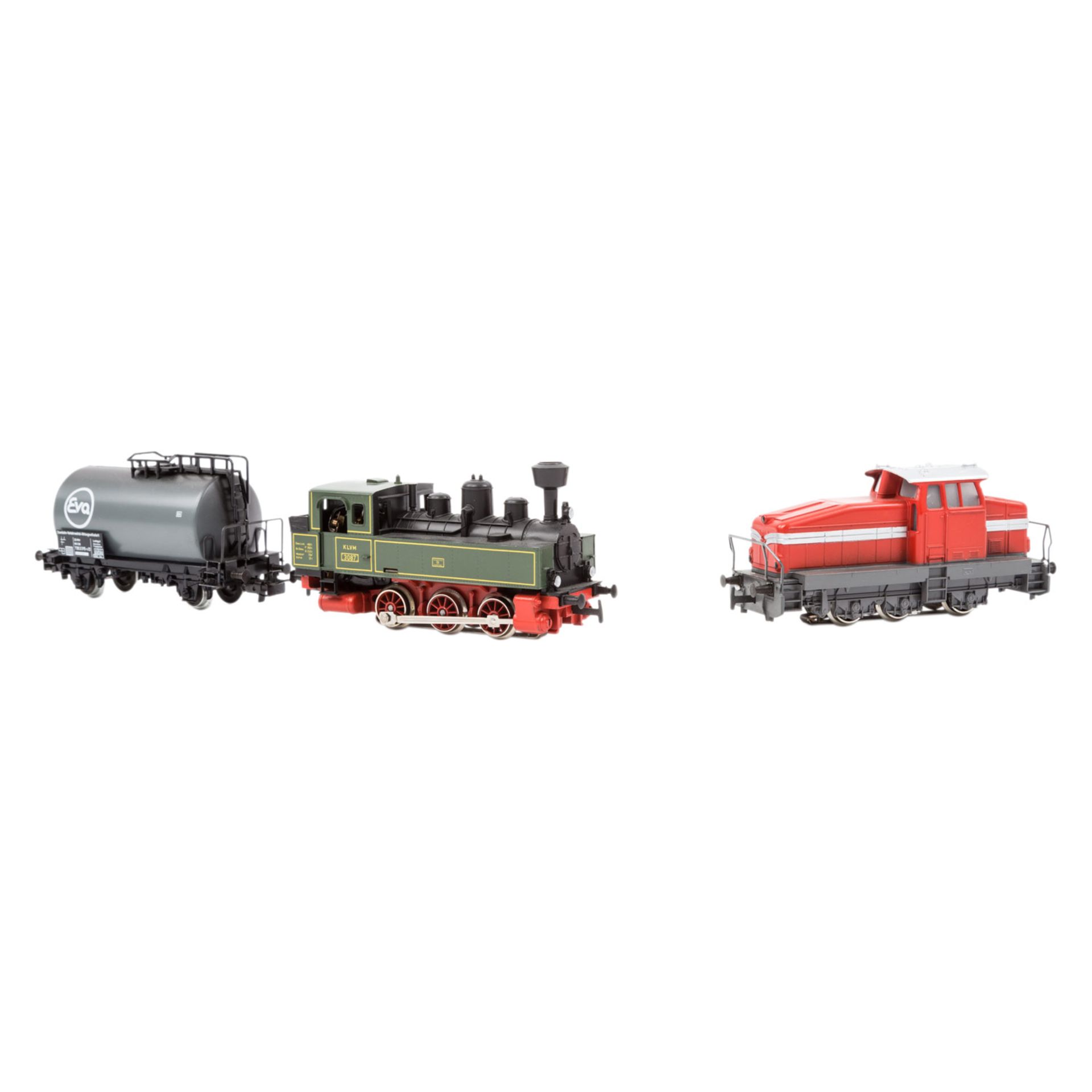 MÄRKLIN/PIKO fünf Loks und ein Schienenbus, Spur H0, Kunststoff-Gehäuse, Märklin: Diesellok und - Bild 3 aus 5