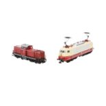 MÄRKLIN Konvolut von zwei Loks 3357/3672, Spur H0, Kunststoff-Gehäuse, bestehend aus 3357 E-Lok: