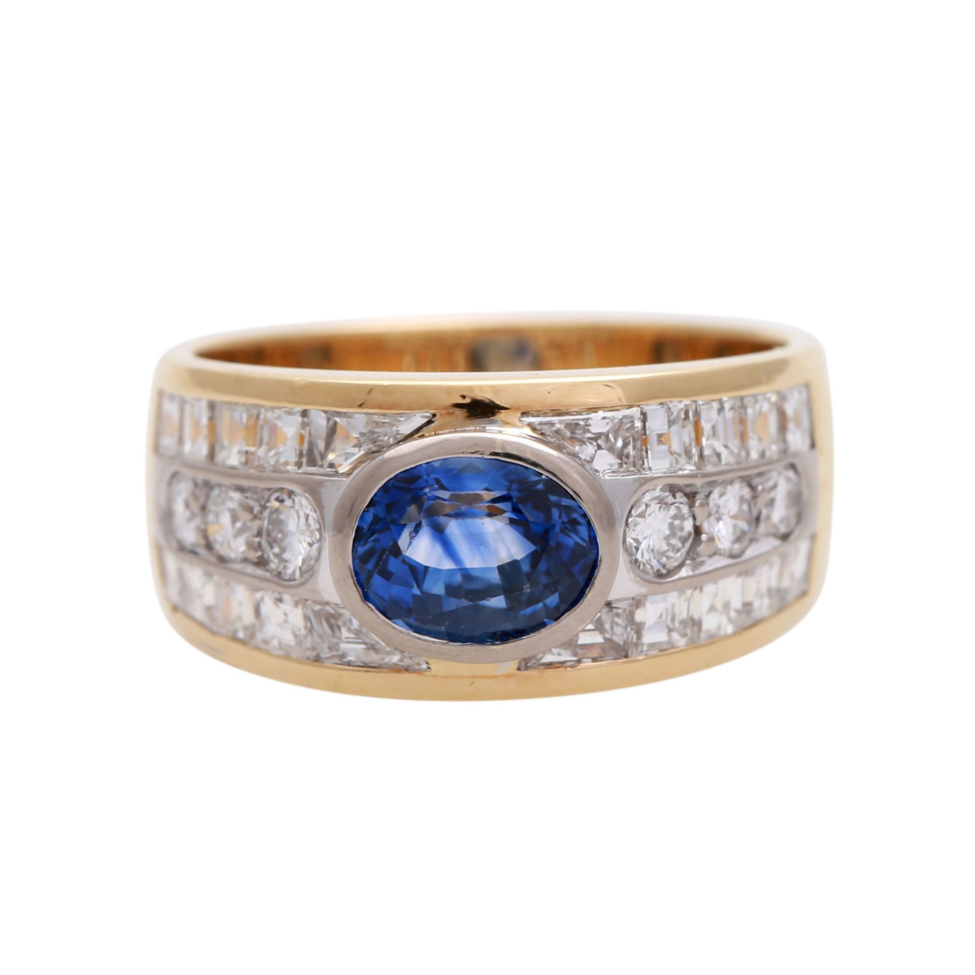 Damenring mit feinem Saphir und Diamanten, 1 blauer Saphir von ca. 1,5 ct. mit schöner