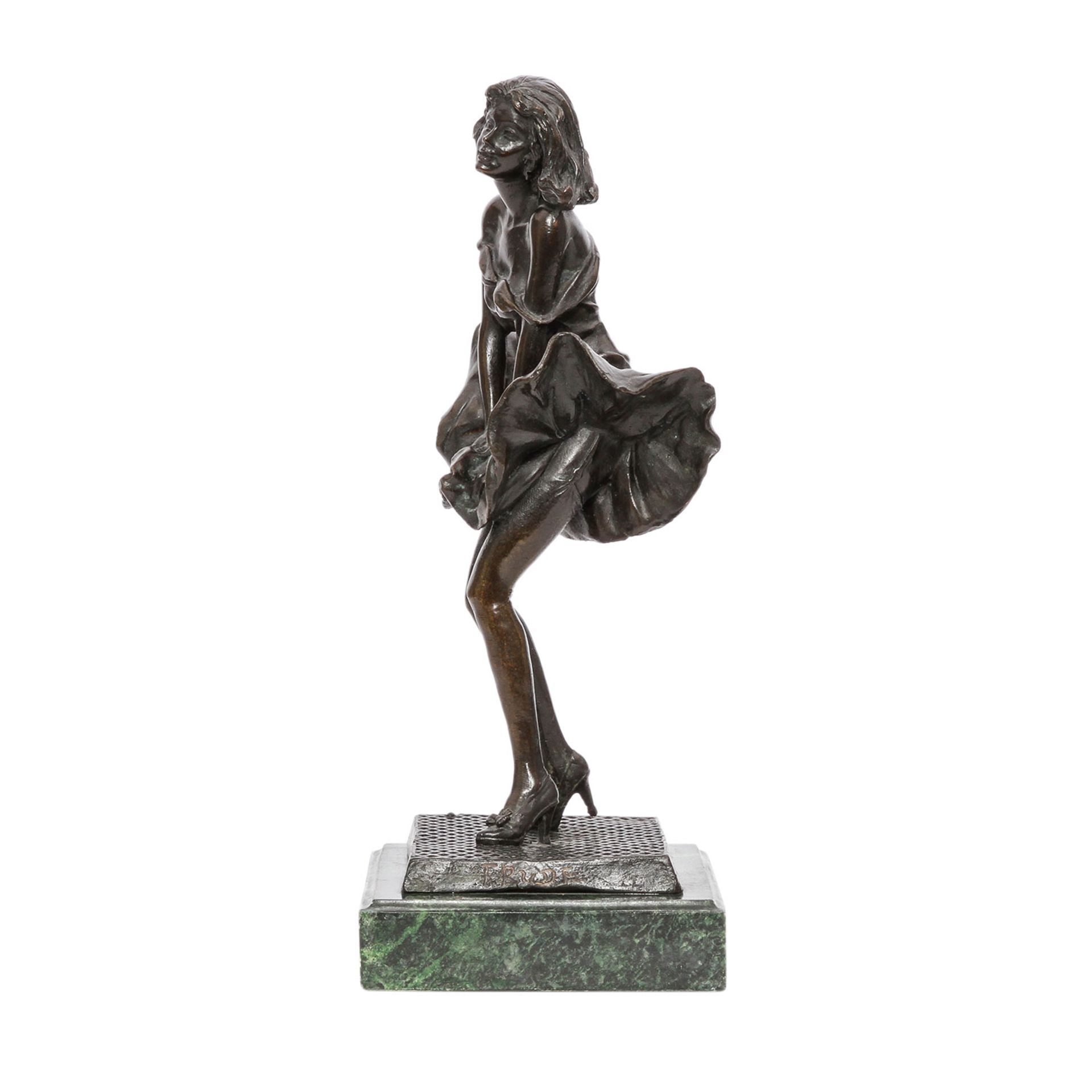 Figur 'Marilyn Monroe', 20. Jhd. Bronze, berühmte Darstellung der Schauspielerin mit hochgewehtem - Image 2 of 6