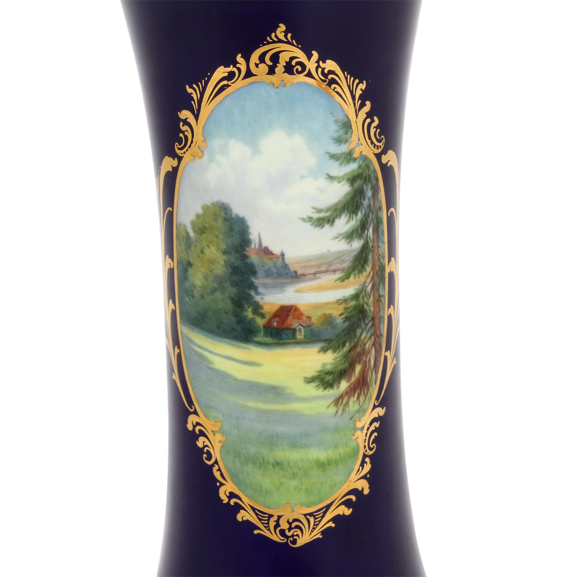 MEISSEN Vase, Pfeifferzeit 1924-1934. Trompetenform, kobaltblauer Fond, schauseitige Goldreserve mit - Image 5 of 6