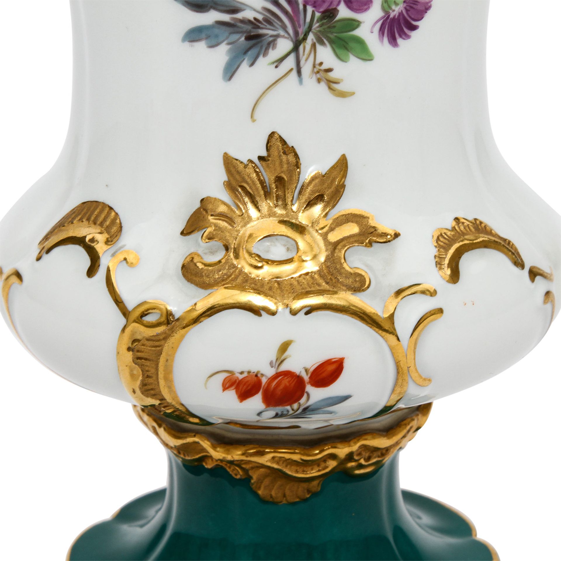 MEISSEN Prunkvase "B-Form", Pfeifferzeit 1924-1934. Kratervase auf verschraubtem Rundfuß, Vorder- - Image 5 of 7