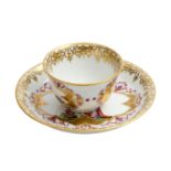 MEISSEN Chinoiserien-Koppchen mit Untertasse, 20. Jh. Polychrome Staffage nach Johann Gregorius