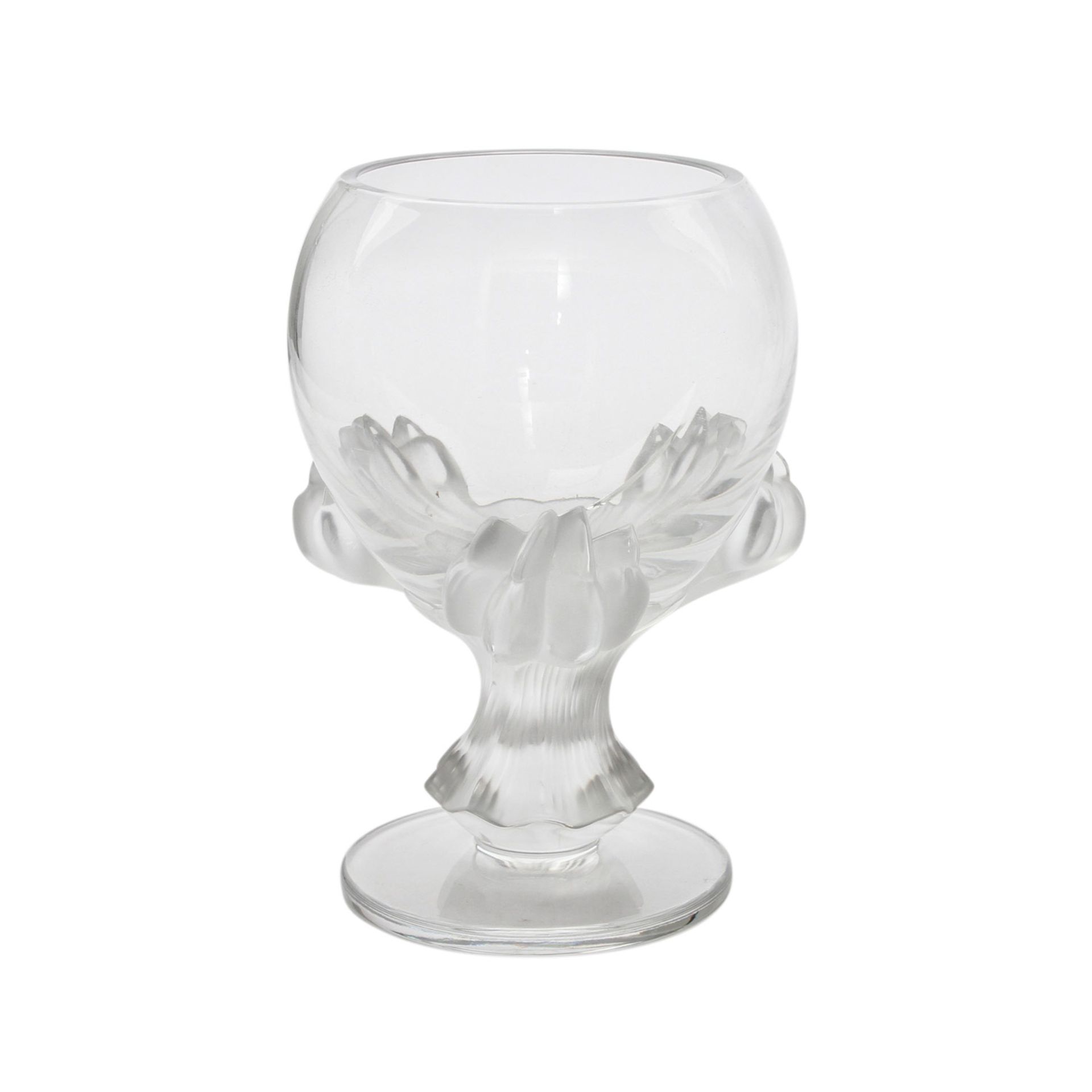 LALIQUE GLASPOKAL Frankreich, farbloses Kristallglas, von drei satinierten Klauenfüßen getragene, - Image 2 of 7