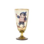 BÖHMEN Kelchglas, Ende 19. Jh.grünes Glas, Emailmalerei: Landsknecht mit Bierkrug, Golddekor,