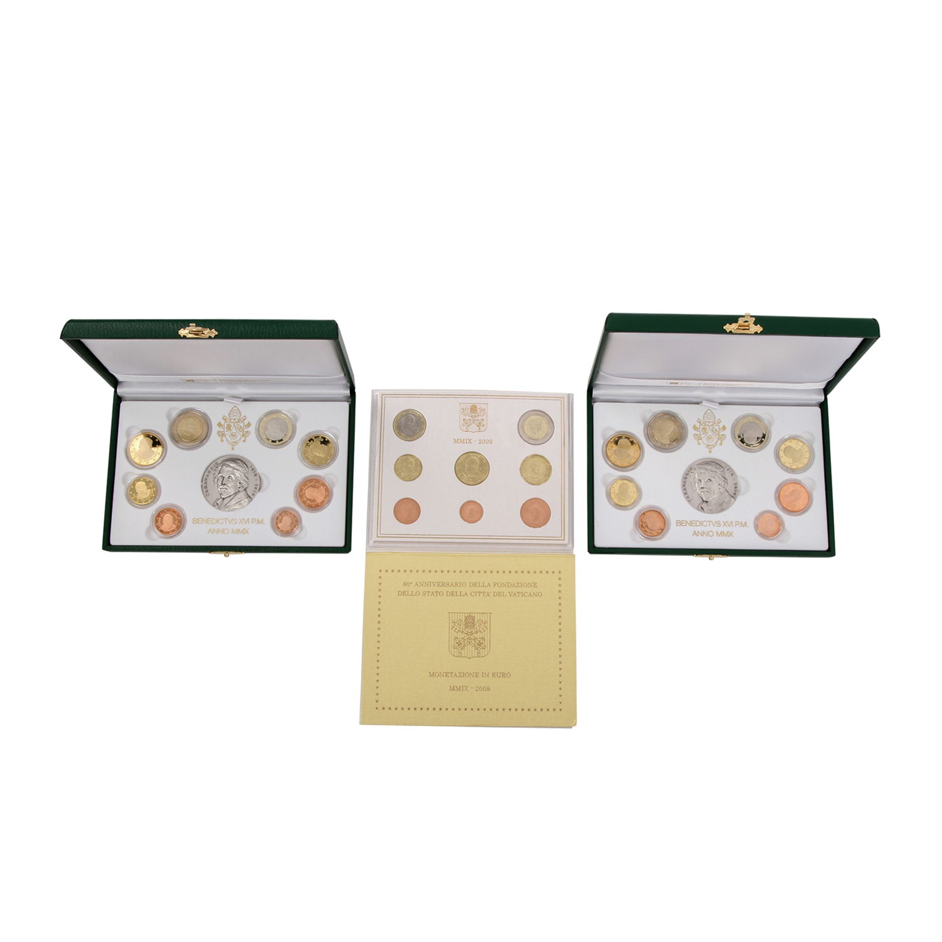 Vatikan - 2 x Euro-Kursmünzensatz 2009 sowie 2 x Prestige Kursmünzensatz + Medaille 2010. Bitte