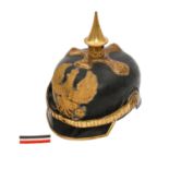 Preussen - Pickelhaube, Chiffre FR auf Reichsadler, Schuppenkette und Schließe intakt, auf