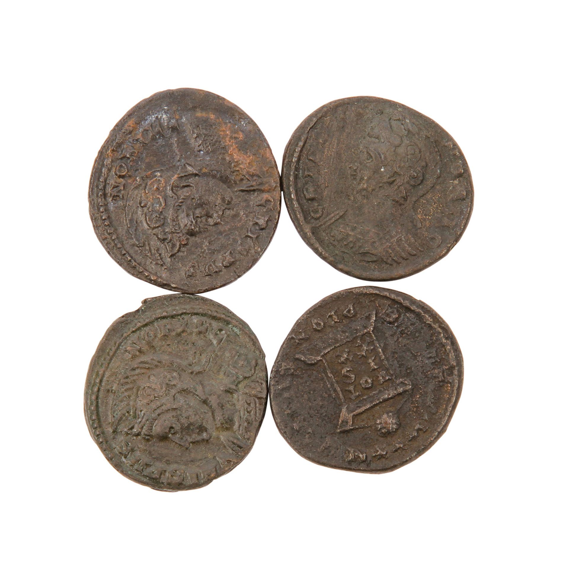 Römisches Kaiserreich - Crispus, London, 4 Follis, P.LON, Globus auf Altar / VOT, mit alter - Bild 3 aus 3