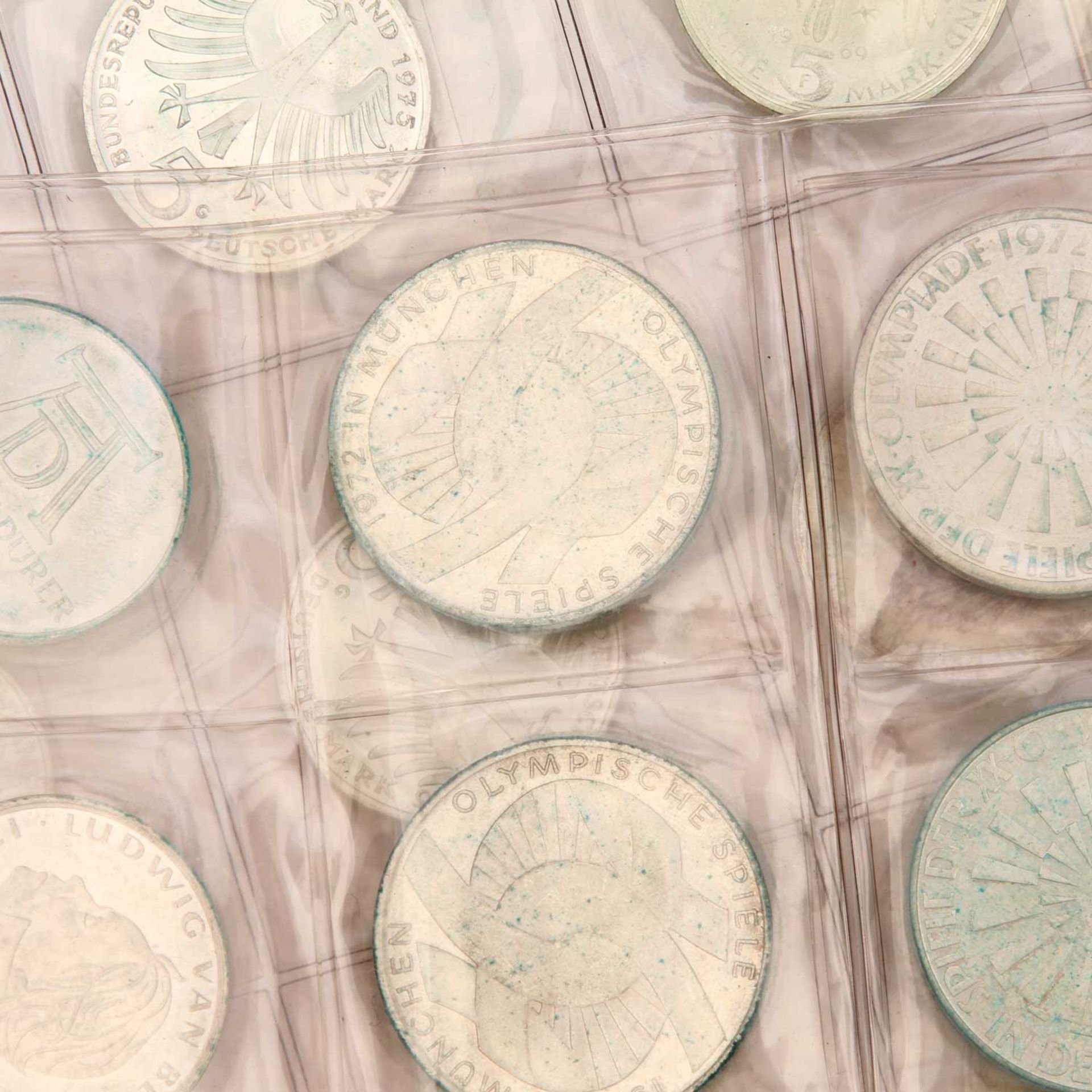 Größeres Silberlot mit Münzen BRD, III. Reich, Österr. Schillinge, Kanada, KMS BRD, Silberunzen - Bild 9 aus 15