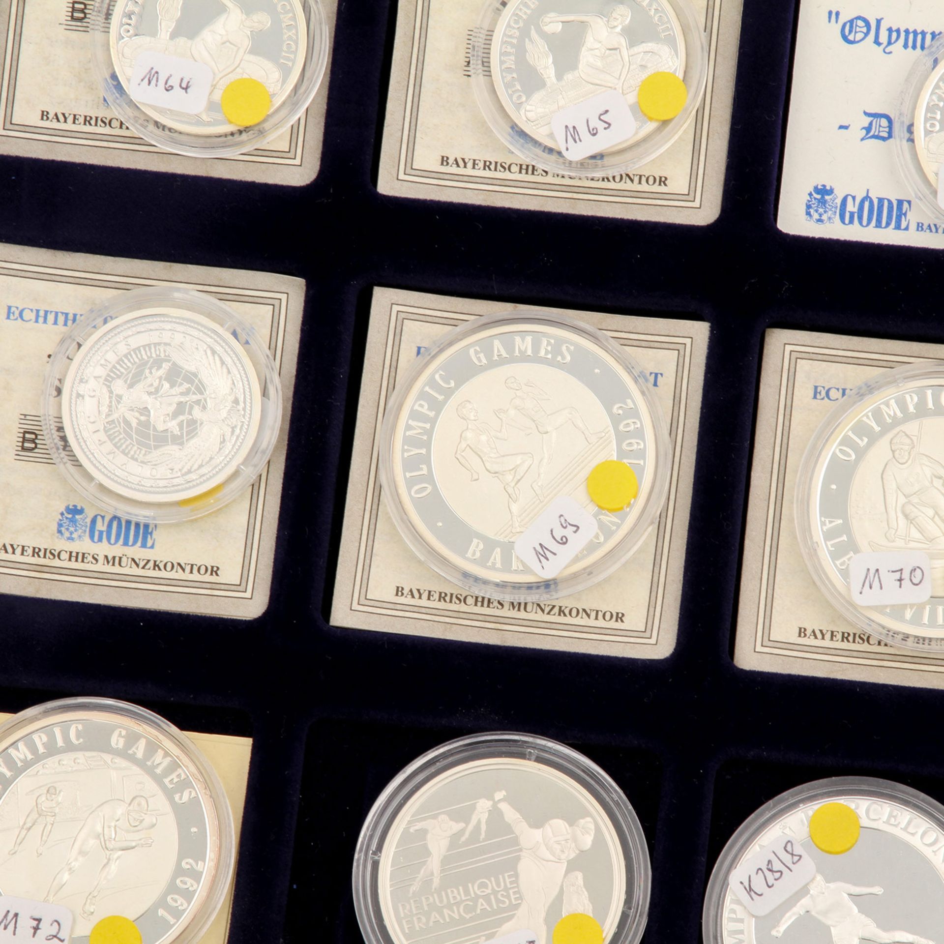 Lot Münzen und Medaillen, meist Olympia Thema, darunter auch wenige Can Dollars und China 5 Yuan - Bild 2 aus 5