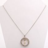 Jugendstil Collier mit Perle und Diamanten, 8 Altschliff-Diamanten von zus. ca. 0,40 ct., weitere