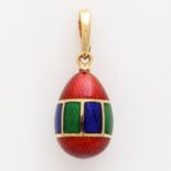 FABERGÉ by Victor Mayer farbig emaillierter Clipanhänger in Rot, Grün u. Blau, GG 18K. Punziert "