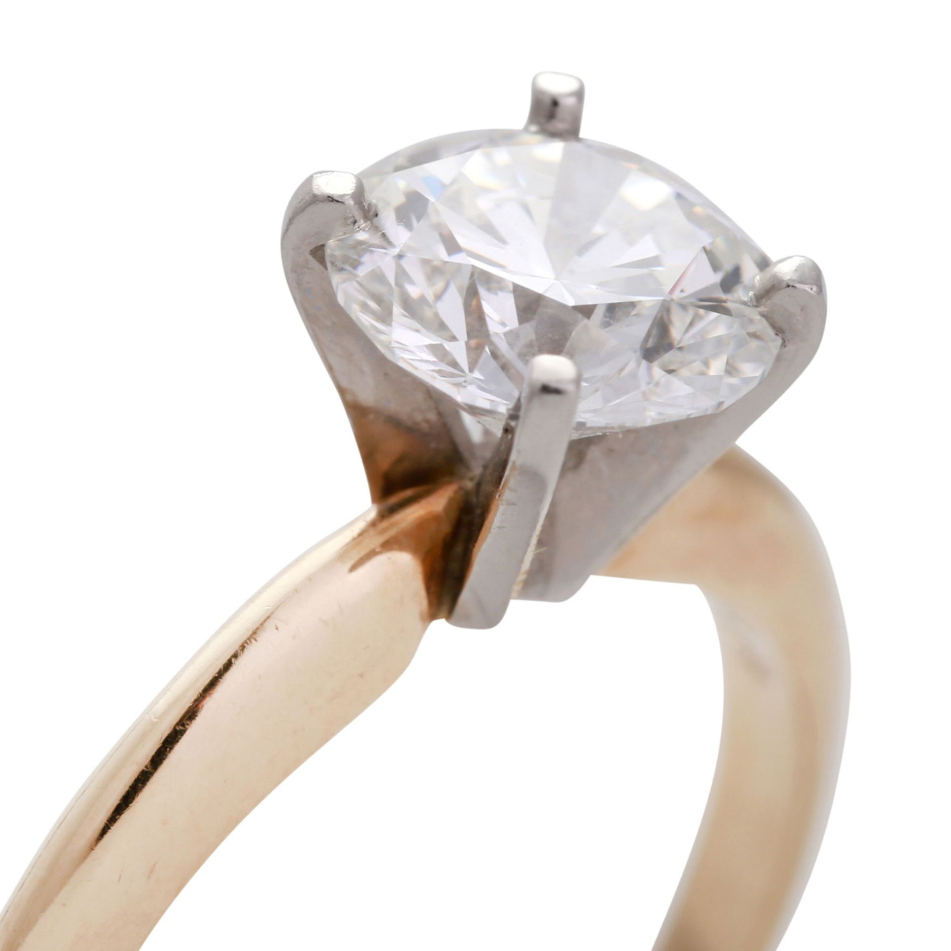 Solitärring mit Brillant, 1,51 ct, FW (F) / IF, GG / WG 14K, RW 54,5, mit GIA Expertise. - Bild 5 aus 6