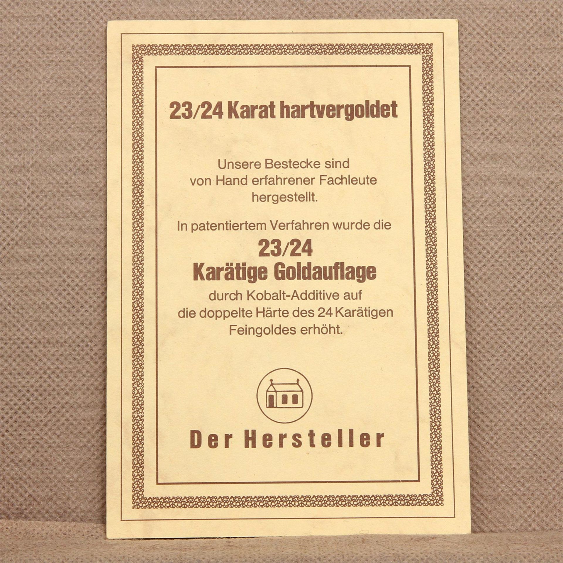 SOLINGEN Speisebesteck für 12 Personen im Koffer, hartvergoldet, 20. Jhd. Vegetabiler Dekor, - Image 7 of 15