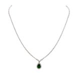 Collier mit Smaragdtropfen (ca. 8,5 x 6,5 mm) begleitet von Brillanten zus. ca. 0,6 ct LGW / VVS