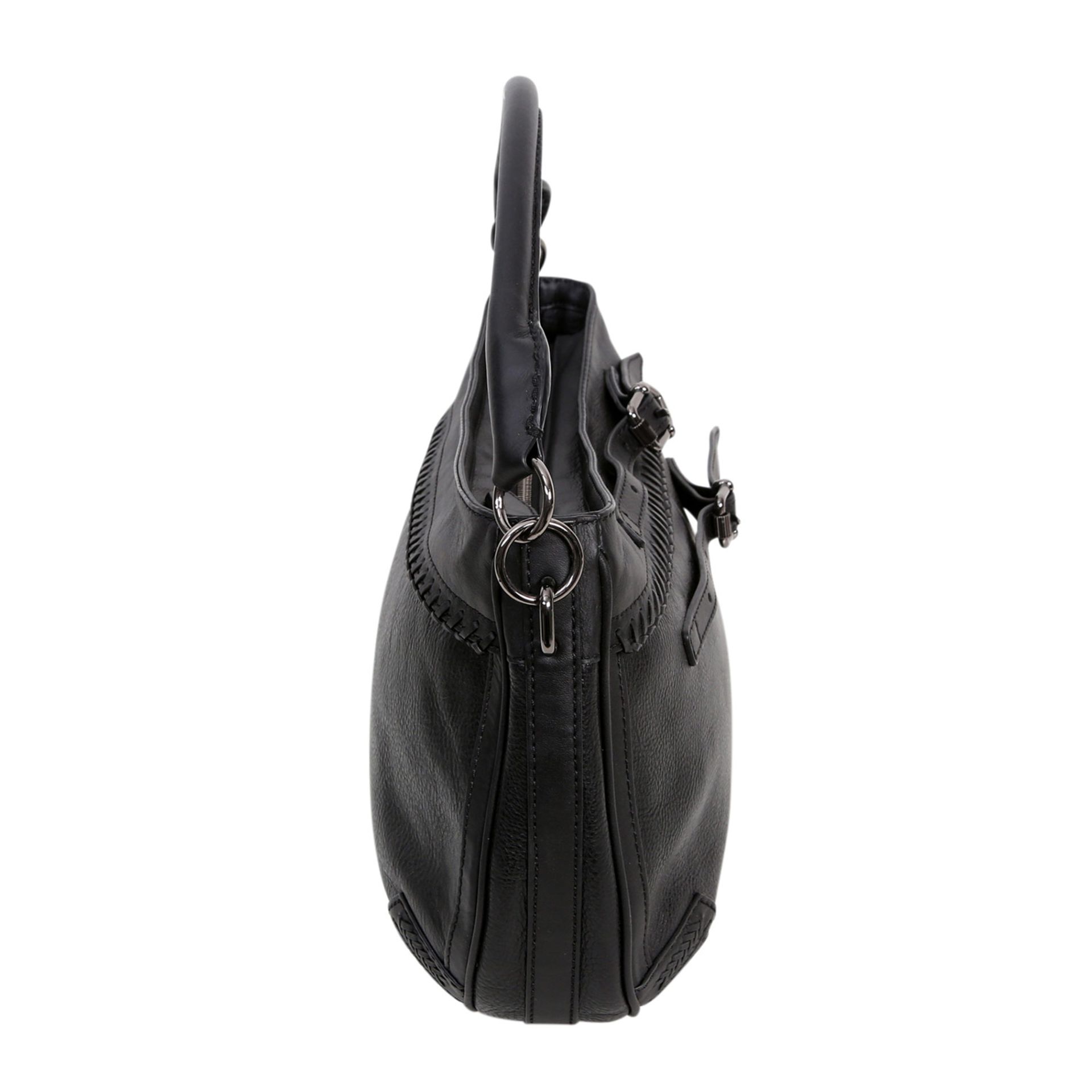 BURBERRY Schultertasche. NP. ca.: 800,-€. Softes Leder in Schwarz, karbonfarbene Hardware, ein - Image 3 of 6