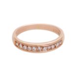 Ring mit 11 Brillanten, zus. 0,22 ct, WEISS (H) / SI ( punz.), Roségold 14K, RW 52, minimale